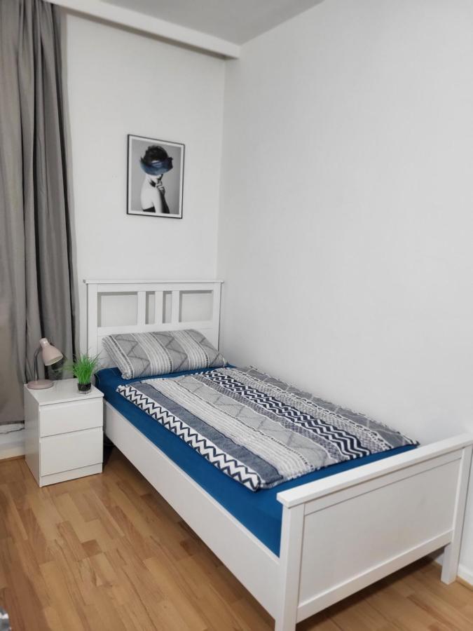 Apartment Naehe Duesseldorf Messe Expo, Airport, Train Station Duisburg Luaran gambar
